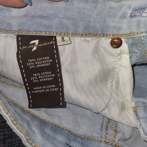 Youth Girls ~ 7 For All Mankind ~ Distressed Jean Shorts 💕 - Picture 6 of 7